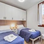 Cozy Apartment per 4 vicino San Marco